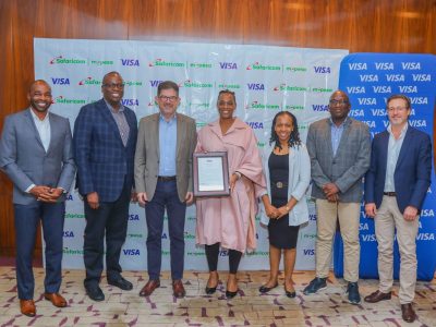Visa Presents Payment Facilitator Certificate to Safaricom