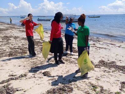 Light International School-Mombasa Students Participate In Beach Cleanup To Promote Environmental Stewardship